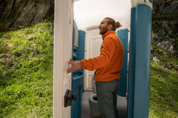 Best Portable restroom trailer rental  in West Rson, CA